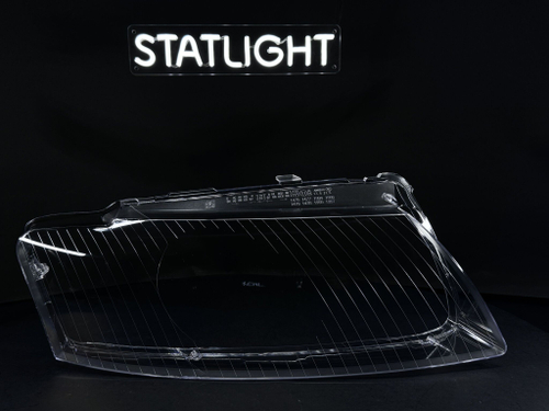 Правое стекло фары AUDI A8 D3 2004-2009