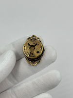 Накладка на пуговицу с «жемчугом»