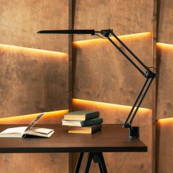 TLD-524 Black-8W-Светильник настольный на струбцине-LED-500Lm-4500K-Dimmer-Цвет-черный