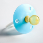 Соска-пустышка латексная классическая «Пуговка» с кольцом, от 0 мес., цвета МИКС 1481284