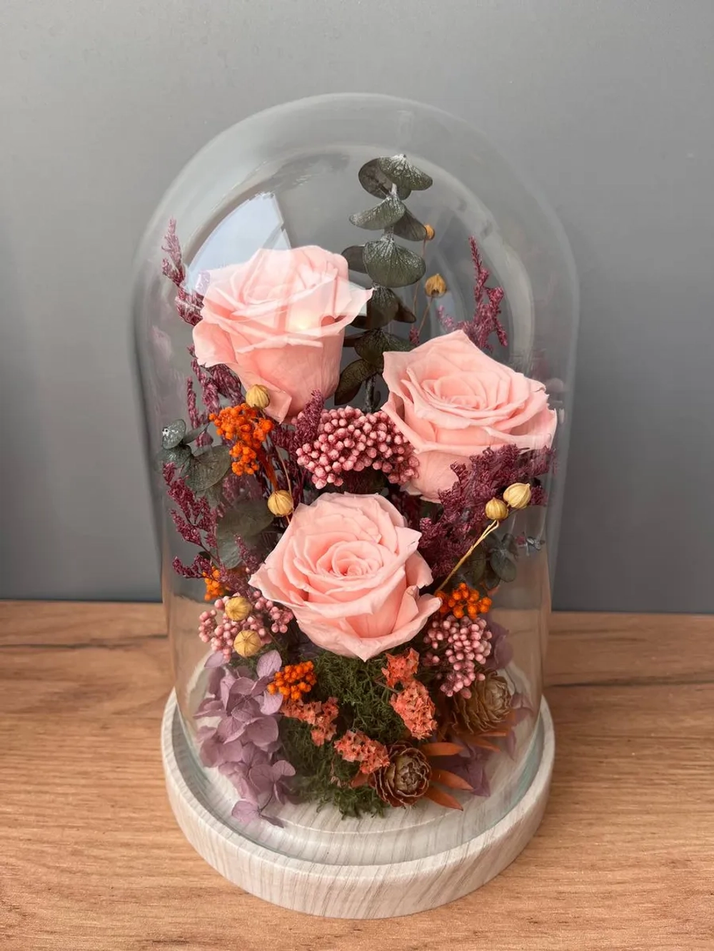 натуральные розы в колбе