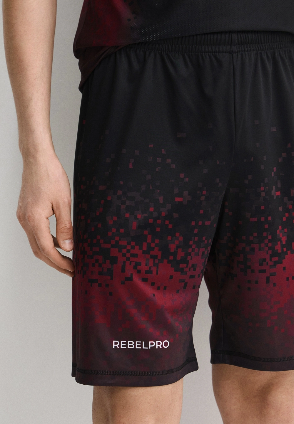 Шорты спортивные