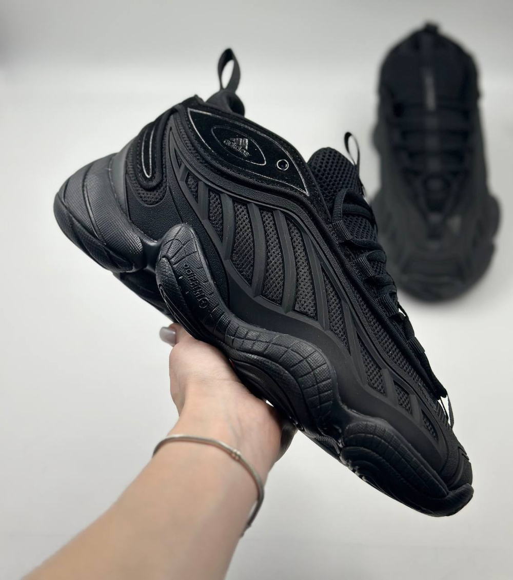 Packer x Adidas FYW Intimidation