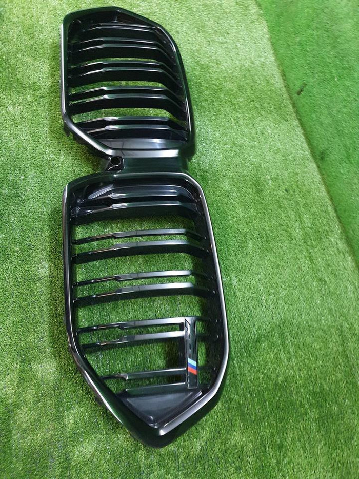 Решетка радиатора BMW X6M F96 (2019-2023)