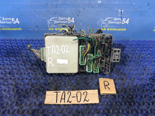 Блок предохранителей салонный Honda AVANCIER 2001