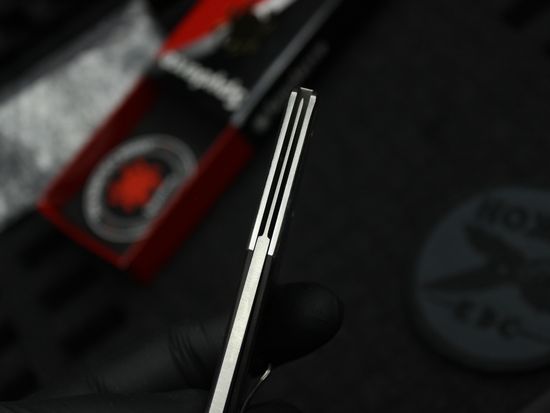 Складной нож Spyderco Police C07PS c клинком из стали VG-10, рукоять Stainless Steel