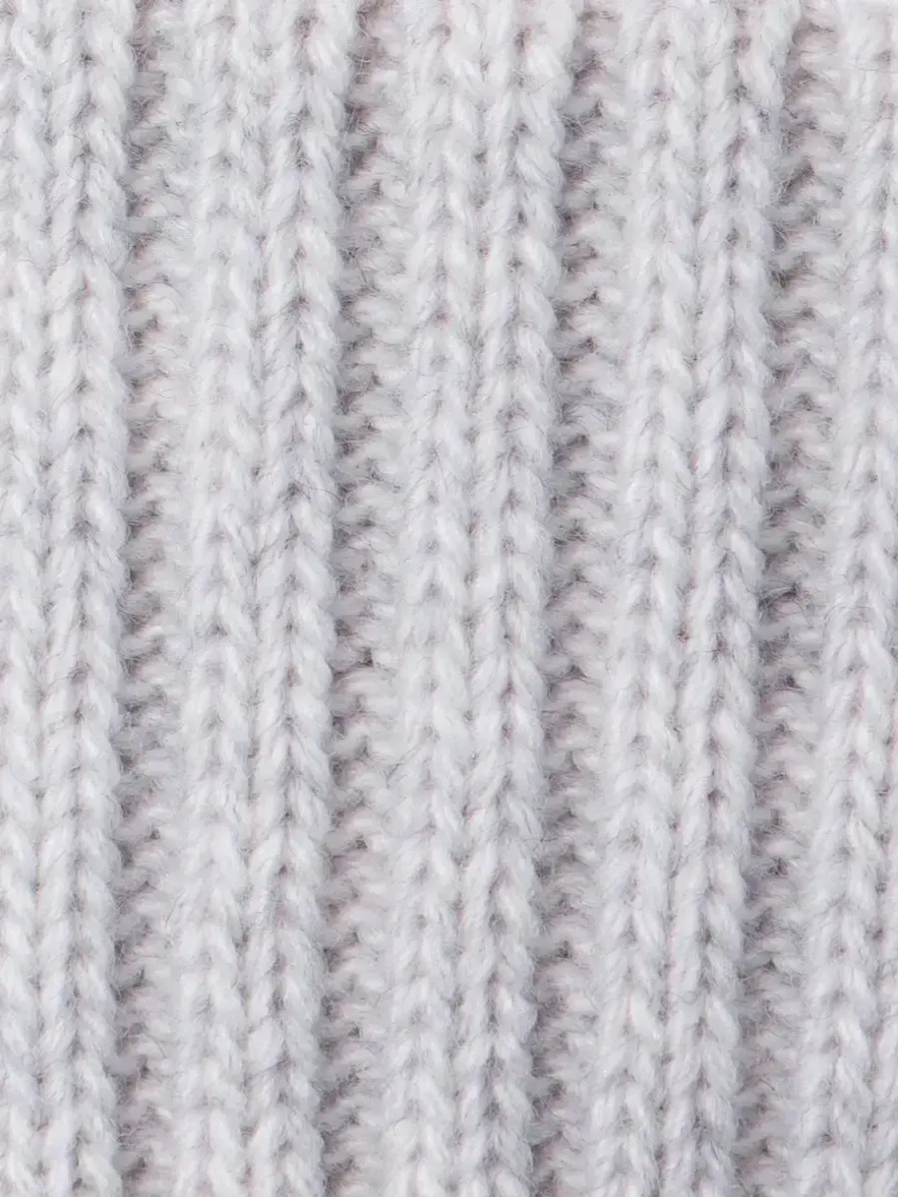 Шапка зимняя вязаная и снуд