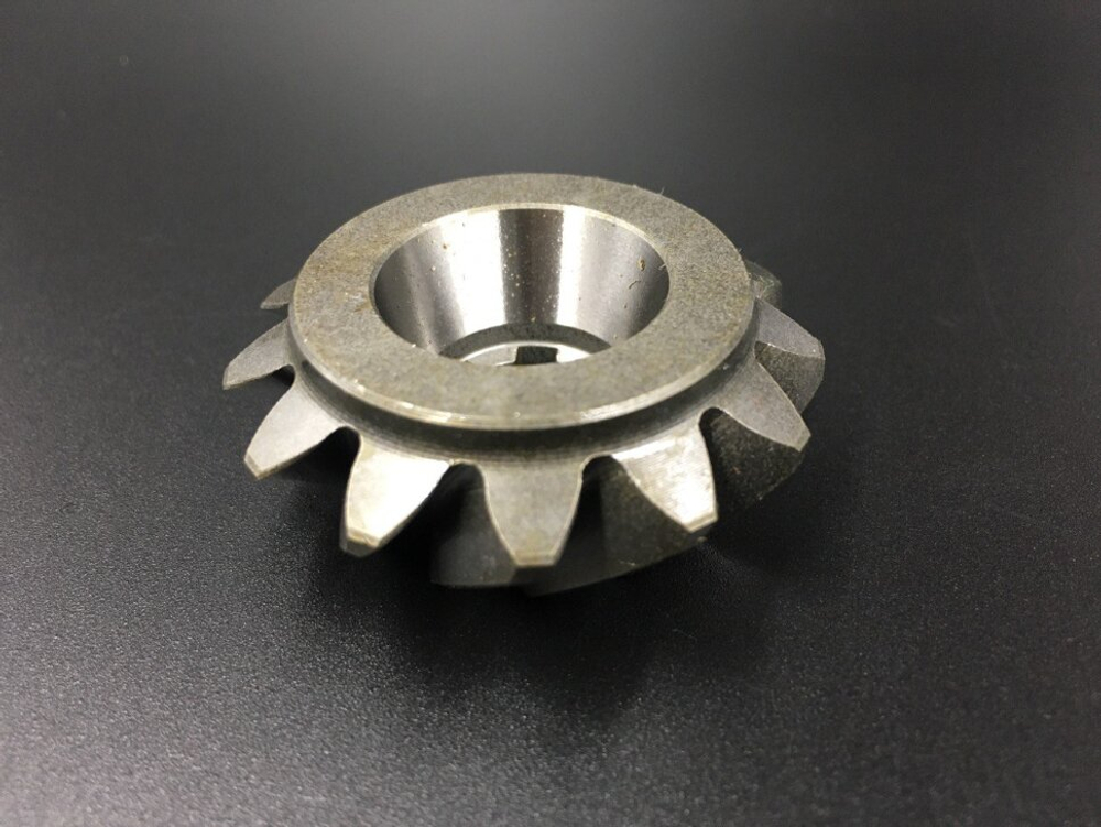 Шестерня вертикального вала (Пиньон) Yamaha 55 (697-45551-00) (Yamaha)