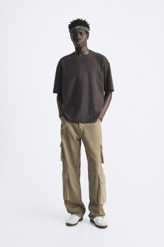 ZARA ФУТБОЛКА ИЗ ТРИКОТАЖА HEAVY WEIGHT С ДЕКОРАТИВНЫМИ ШВАМИ, ТЕМНО-КОРИЧНЕВЫЙ