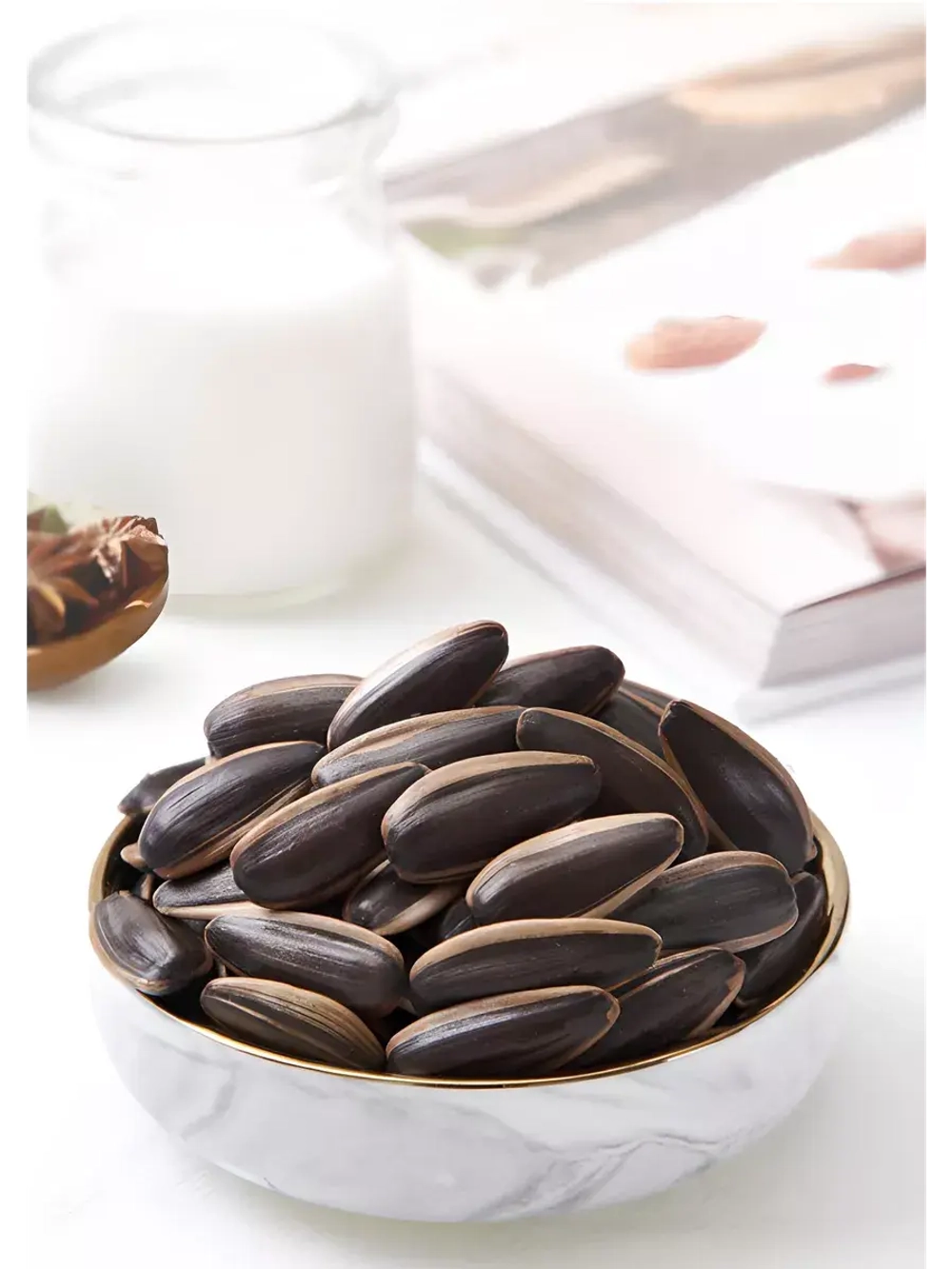 Семечки подсолнечника жареные со Специями 130 г * 2 шт