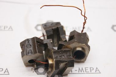 Кулачки к винторезным самооткрывающимся головкам (комплект 4шт)