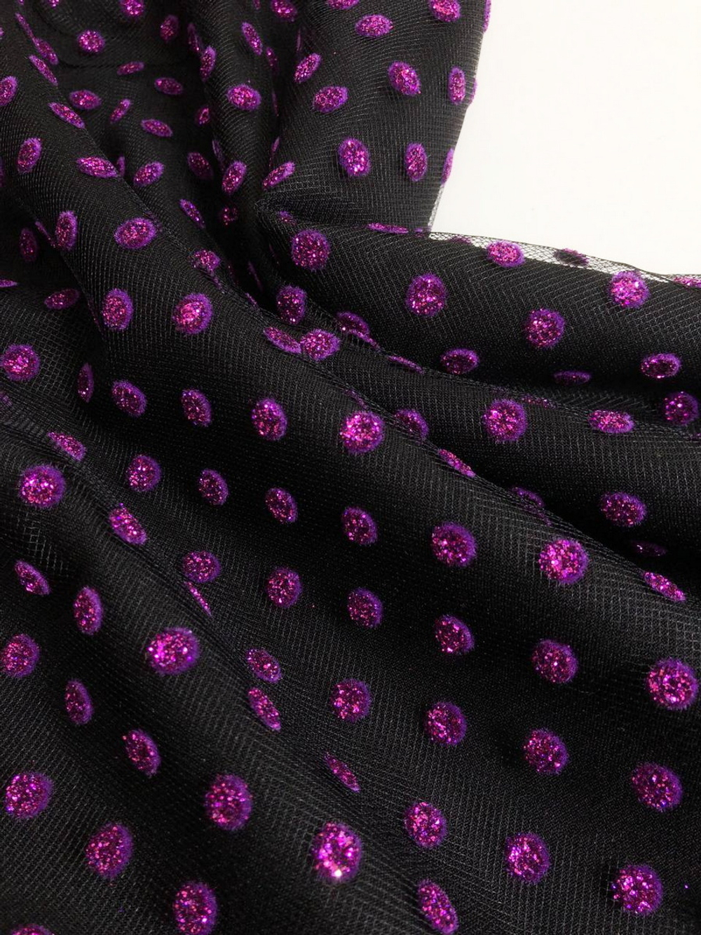 Фатин флок горох фуксия на черном, блестки фуксия