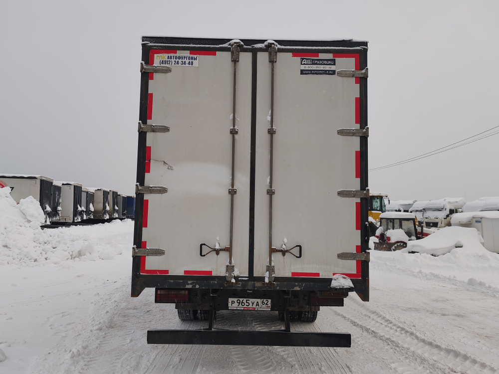 JAC N180 Бортовой (Евроборт) JAZ118 (Евроборт, дизельный, 6.7 л, 277 л.с. МТ)