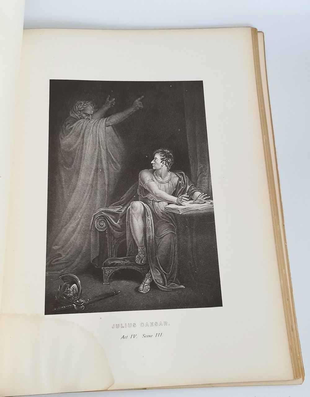 "The Winters Tale (Зимняя сказка)". Shakespeare (Шекспир).   Антикварная книга