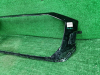 Накладка решетки радиатора Audi Q8 (2018-2023)