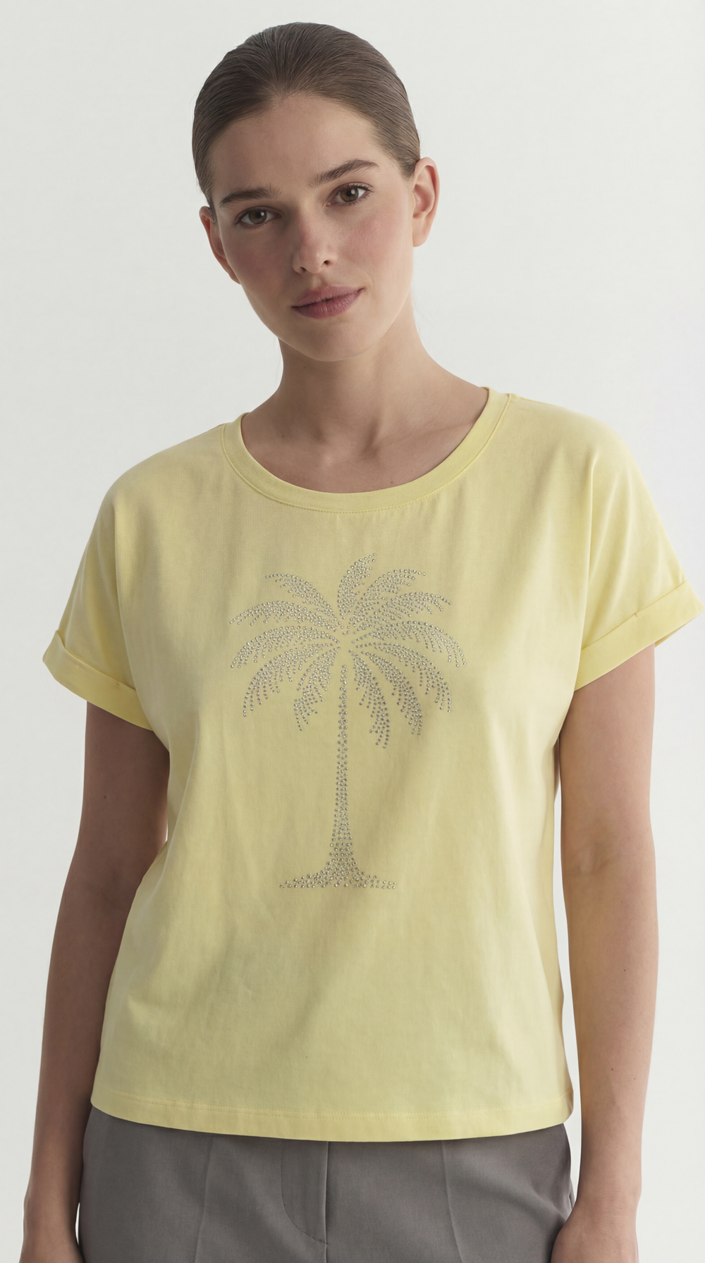 Футболка сливочная с принтом