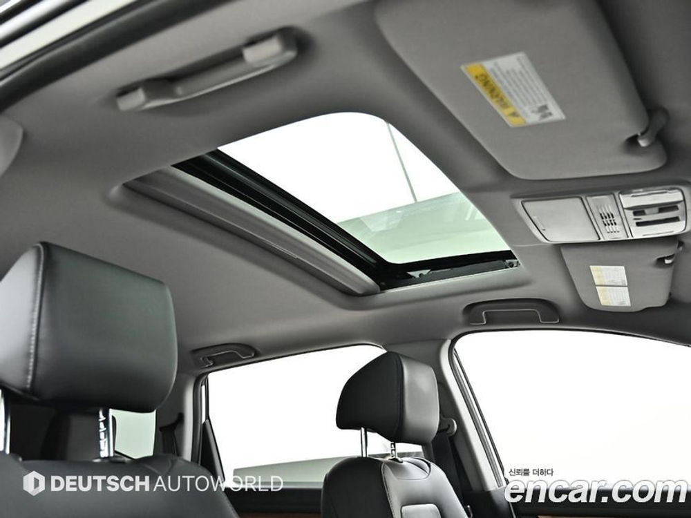 Honda CR-V 5 Generation 2.0 Hybrid Touring 4WD (11.2022)