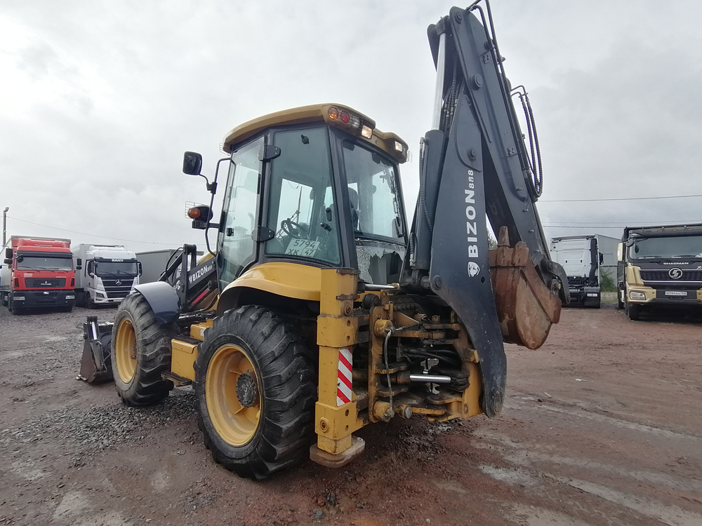 BIZON 888 Экскаватор-погрузчик 888 (Дизельный, 4,4 л, 102 л.с., АТ)