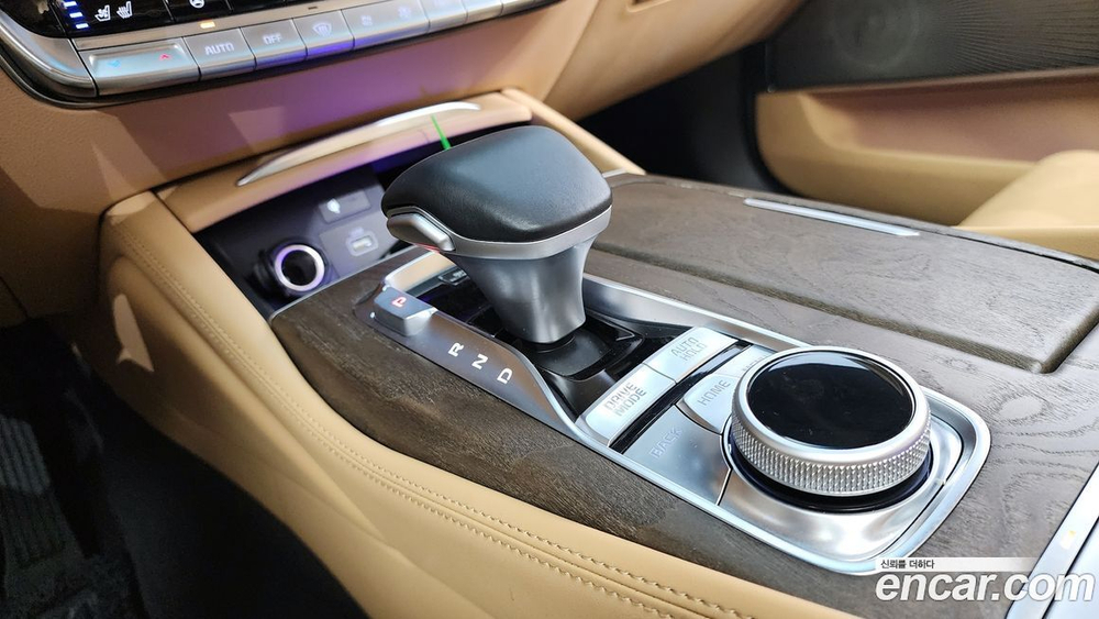 Kia The K9 (Quoris/K900) 3.8 GDI AWD (08.2020)