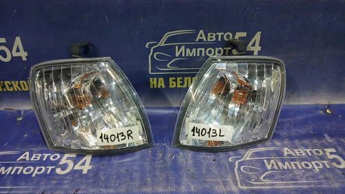 Габарит левый MAZDA DEMIO 1999-2002