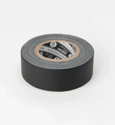 Матовый гаффер тейп DGTAPE TrueGAFF 25мм/9м, Черный. Клейкая gaffer-лента на тканевой основе