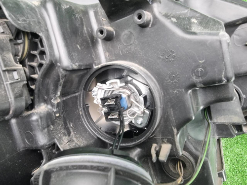 Фара левая Nissan Qashqai J11 (2013-2019) галоген