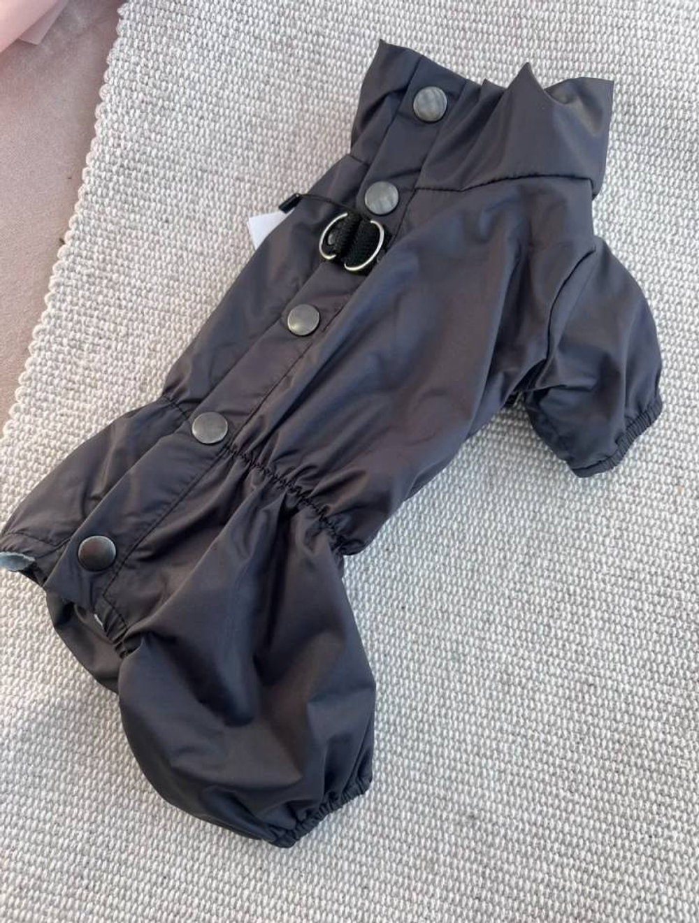 Комбинезон-дождевик для собак с кнопками на спинке (девочка) темно-серый