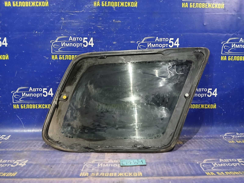 Стекло багажника левое MAZDA TRIBUTE 2002