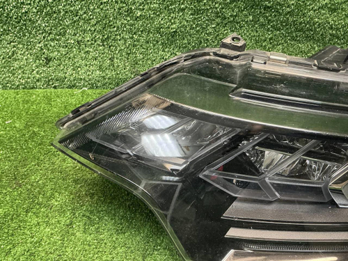 Фара левая Mitsubishi Outlander 3 (2018-н.в.) LED