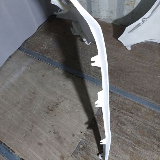 Крылья стеклопластик для Skoda Superb 2