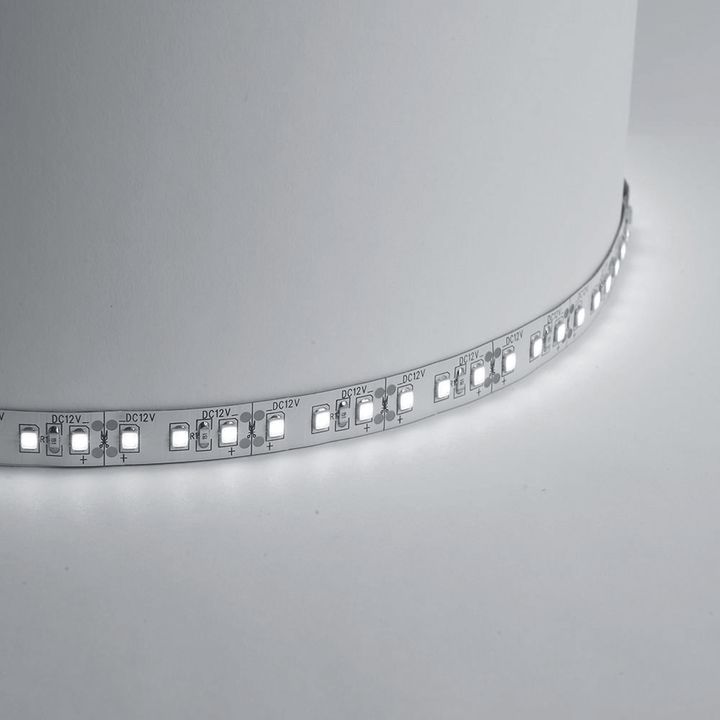 Светодиодная лента Feron 9,6W/m 120LED/m 2835SMD белый 5M LS612 41448