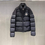 Пуховик Moncler