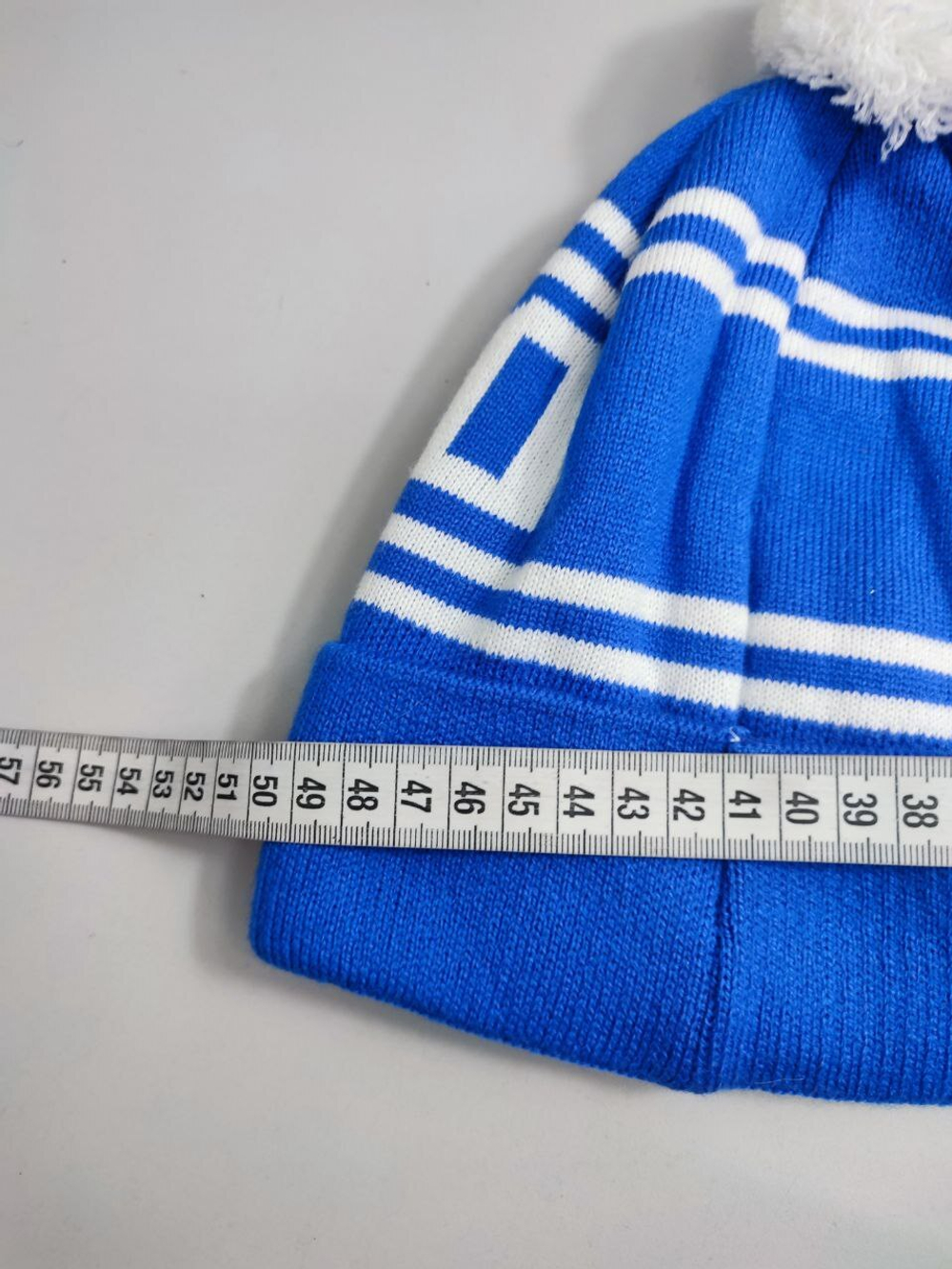 Шапка и шарф яркие