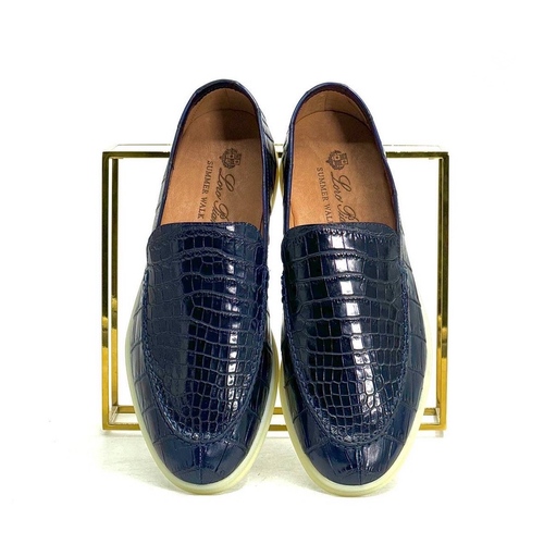 Лоферы Loro Piana из кожи крокодила