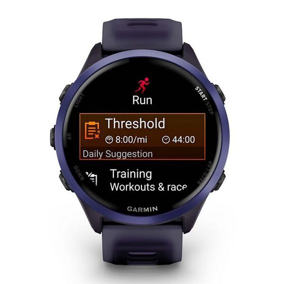 Garmin Forerunner 570 47 мм — Алюминий цвета индиго с полупрозрачным ремешком цвета имперского пурпура/индиго