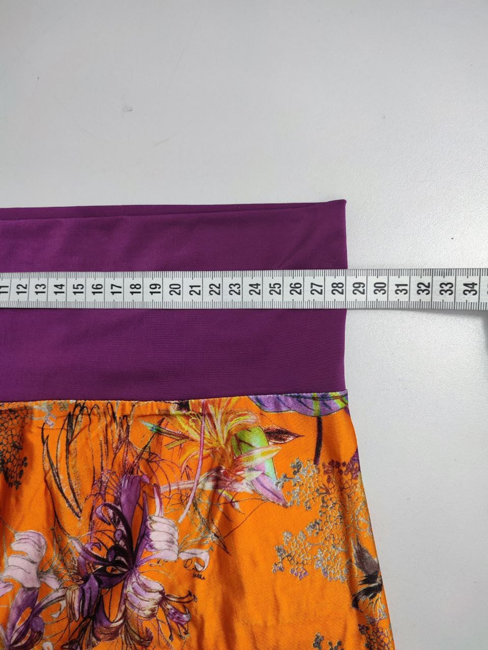 Юбка яркого цвета 40 размер