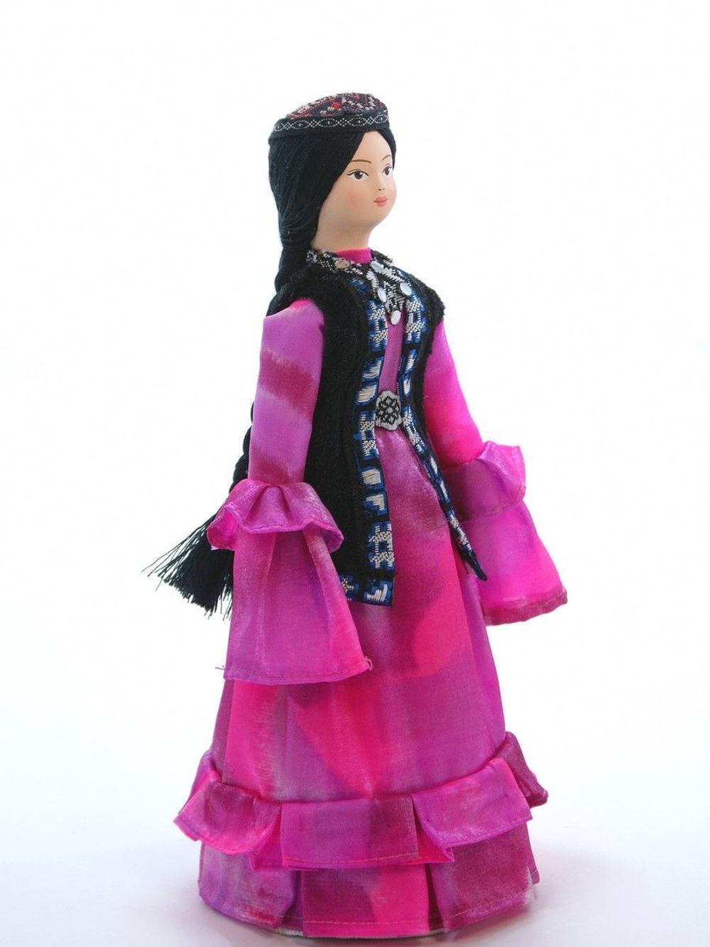 Кукла коллекционная Девушка в казахском праздничном костюме