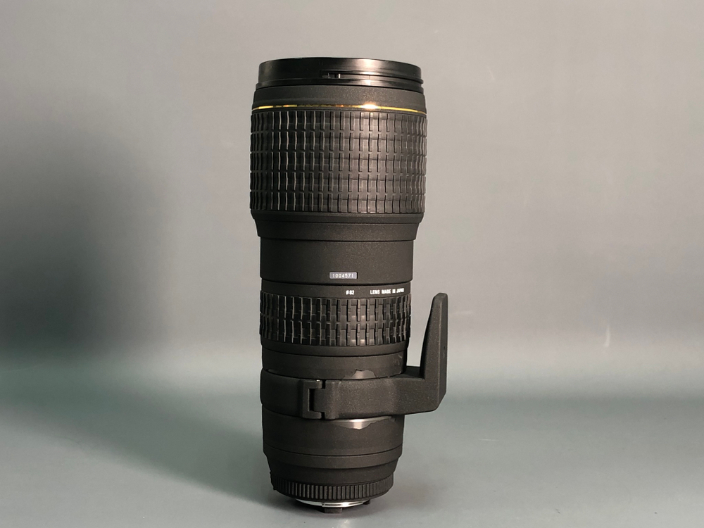 Sigma 100-300 APO 1:4 HSM IF Nikon F есть царапки на передней линзе
