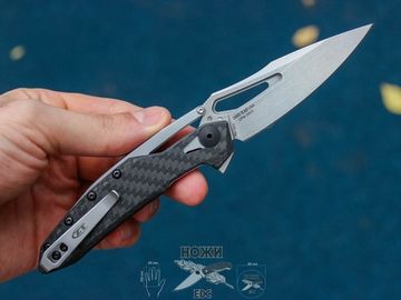 Складной нож Zero Tolerance 0990 c клинком из стали CPM-20CV, рукоять карбон