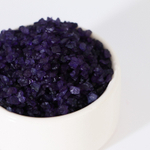 Соль для ванны XXXL с ароматом смородины в пикантном флаконе - 340 гр. (Цвет: фиолетовый)