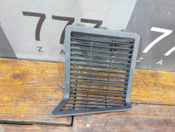 Накладка обшивки багажника правая Skoda Kodiaq 16-нв Б/У Оригинал 565868152