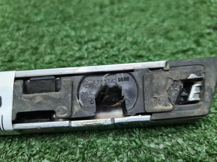 Накладка крышки багажника Mercedes GLC C253 16-23