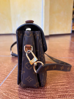 Сумка Louis Vuitton Pochette Metis
