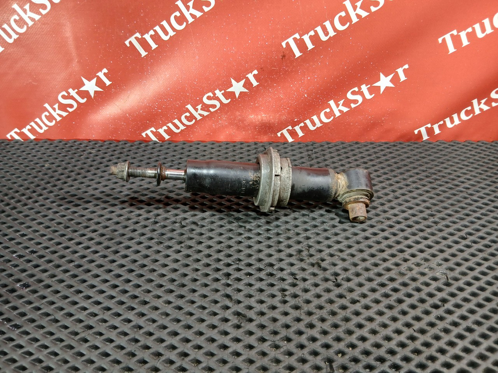 Амортизатор кабины передний