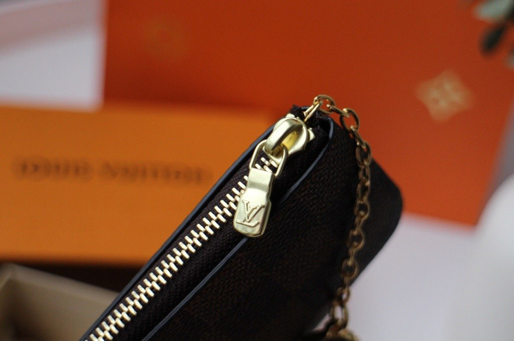 Louis Vuitton Key Pouch