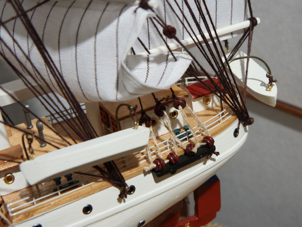 Meteor Lights Модель парусника ''CHRISTIAN RADICH'