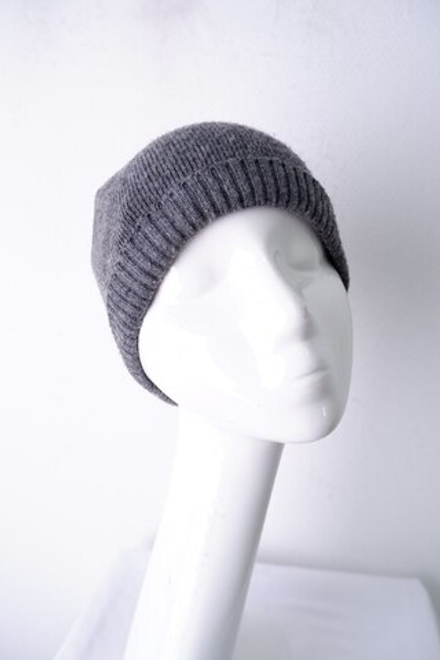 Шапка из вискозы