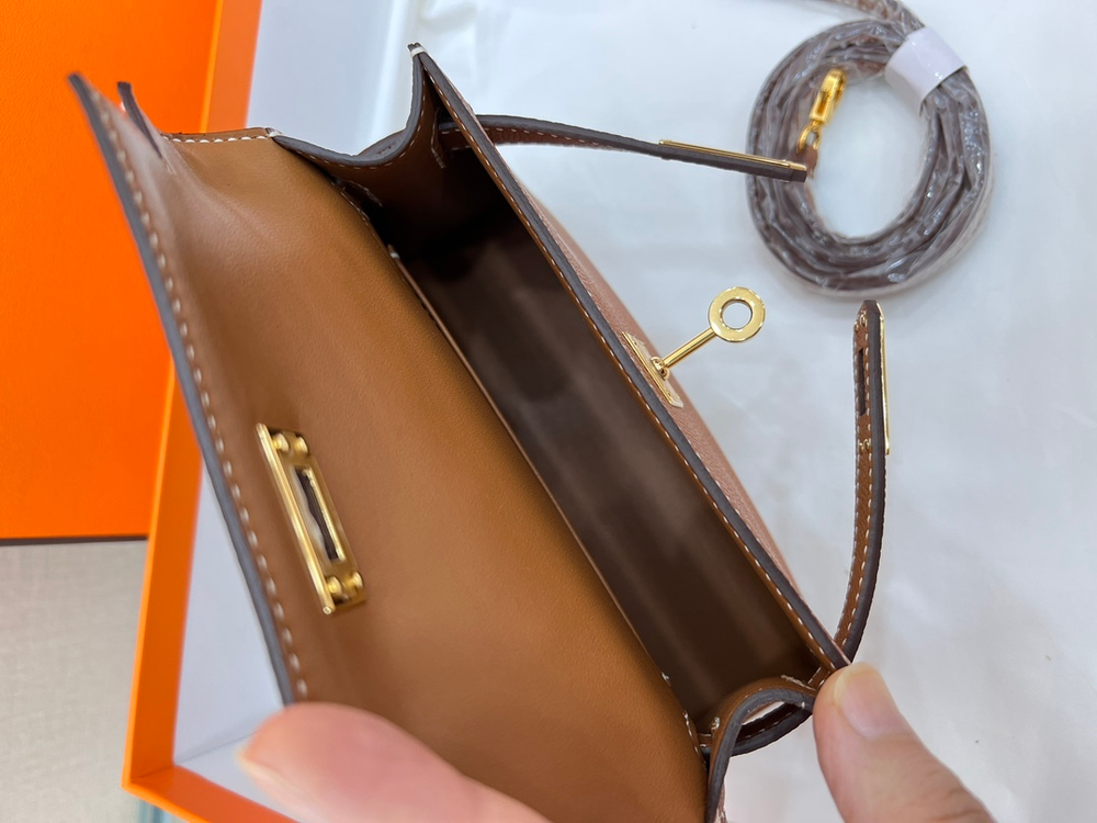 Hermes Kelly 19