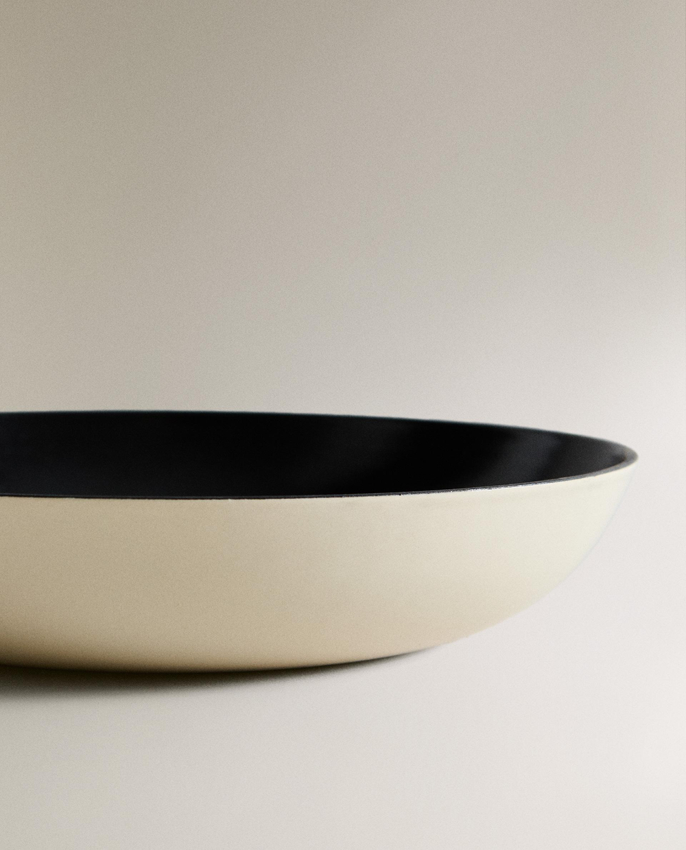 Zara Home сковорода из нержавеющей стали, цвет кремовый, 39 см
