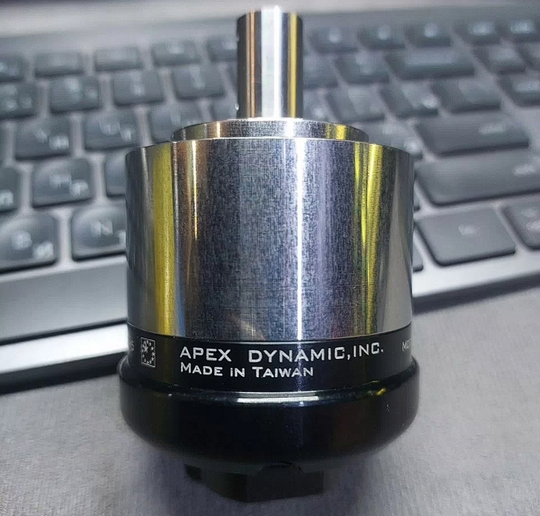 APEX AE050 - Редуктор (планетарный)